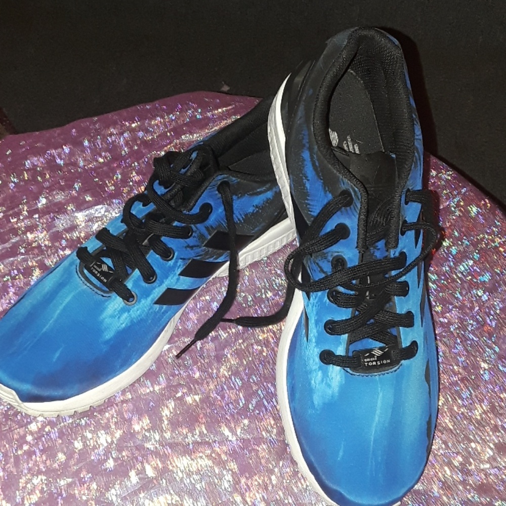 LIKE NEW Torsion Adidas running shoes sz 10